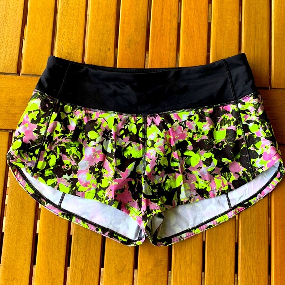 Lululemon NWOT speed shorts size 2. - Picture 1 of 5